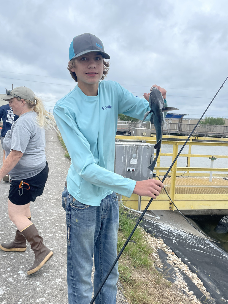 Photo of GHS students out fishing